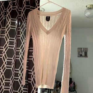 White American Eagle sweater